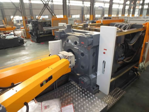 Mixed Two Color Injection Molding Machine(HXS/h Model)